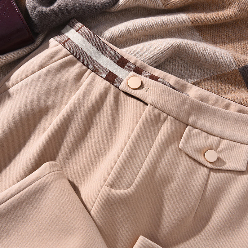  慕玟服饰休闲裤