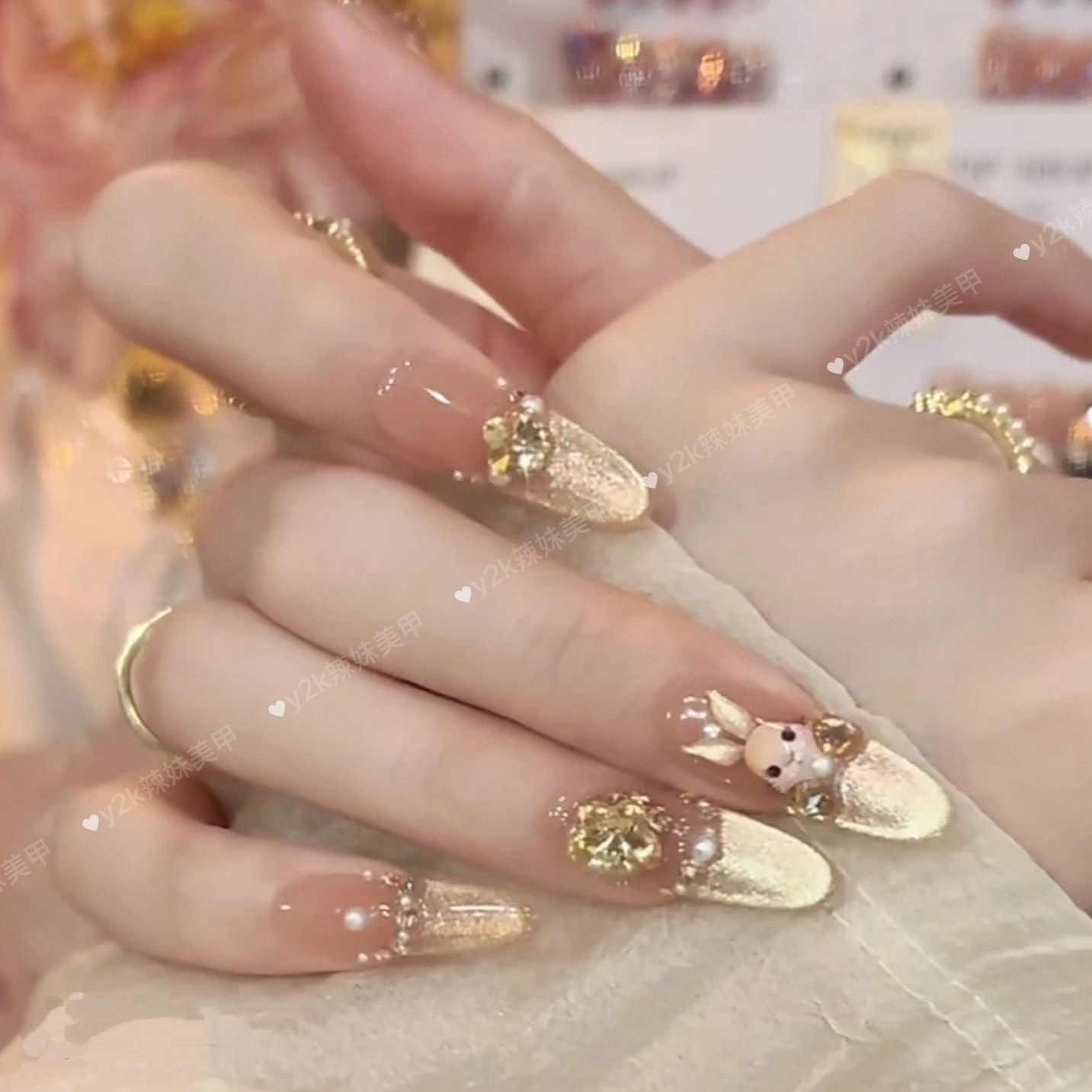 【金兔来财】手工穿戴甲金色猫眼可爱兔子温柔仙气法式碎钻美甲贴,淘宝优惠券,粉丝福利购,淘宝优惠卷
