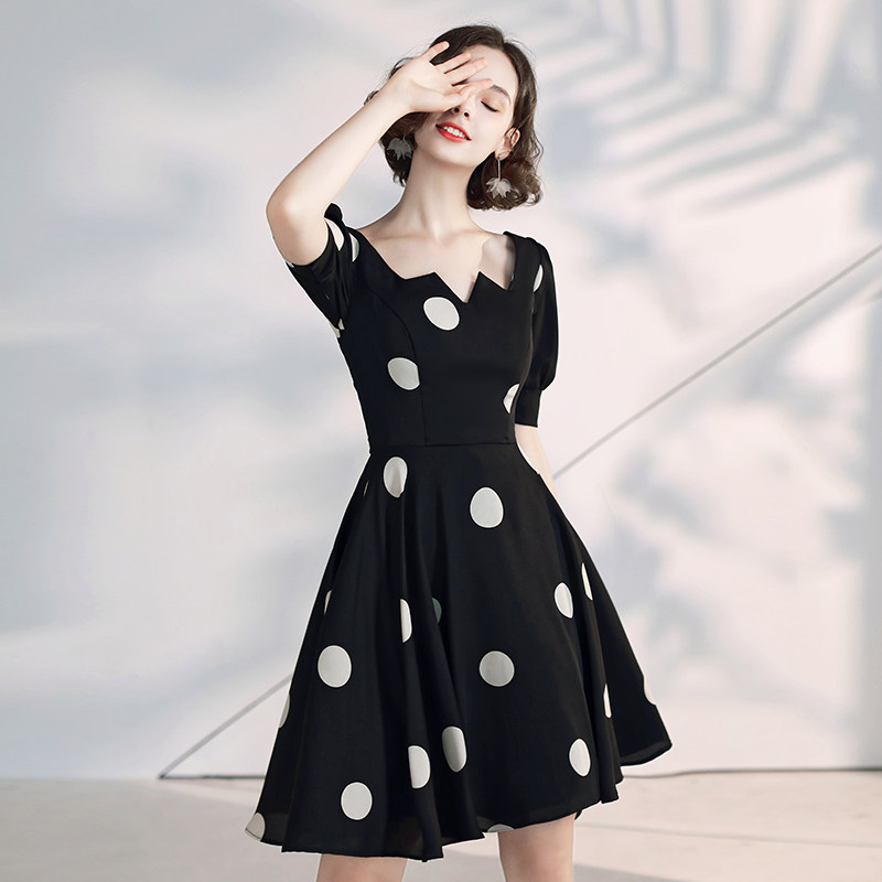  菲格菲依礼服/晚装