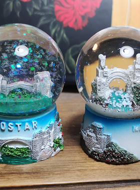 波黑当地购买莫斯塔尔水晶球摆件