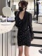 Yang Yishan ຕົວອັກສອນລະບົບຕ່ອງໂສ້ suspender dress 2022 summer high-end ອິນເຕີເນັດສະເຫຼີມສະຫຼອງຮ້ອນຖະຫນົນແບບບາງໆປ້ອງກັນແສງແດດແມ່ຍິງ