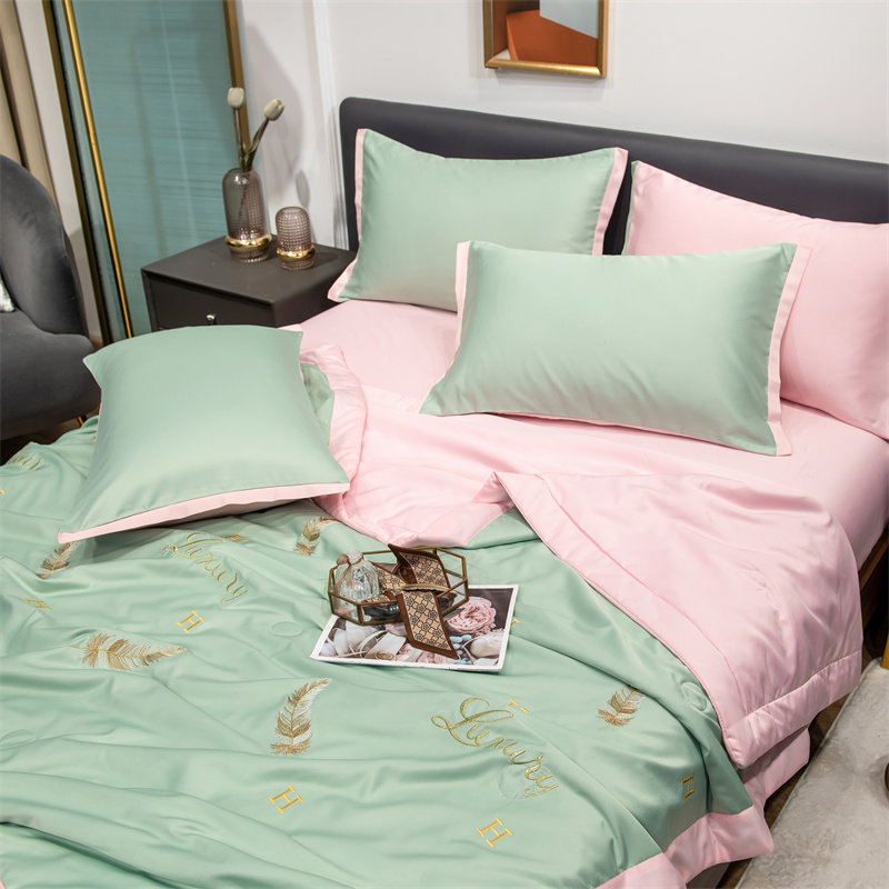 可水洗四件套夏季冰丝单双人薄被子 艾云化纤被