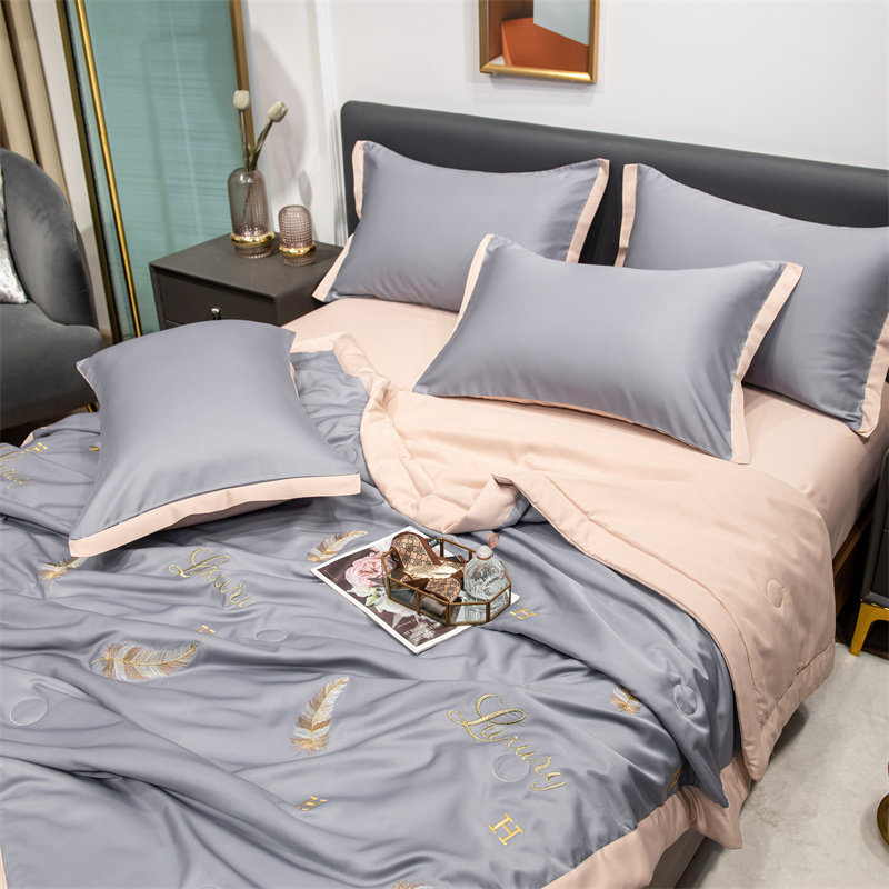 可水洗四件套夏季冰丝单双人薄被子 艾云化纤被