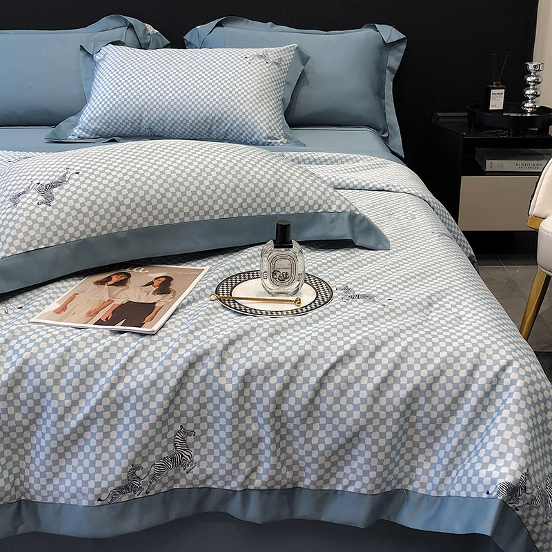 夏季冰丝三四件套可水洗单人春秋被 艾云化纤被