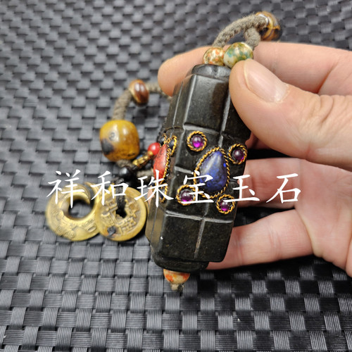 黑白九眼天真镶嵚岫玉路路通玉石手把件岫玉复古手玩件玉吊坠车挂 - 图0