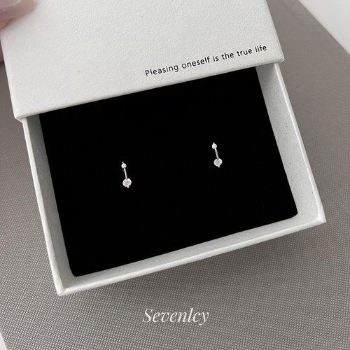 七与 星空 睡觉免摘耳钉925纯银迷你锆石渐变小巧通勤耳圈耳扣 - 图0