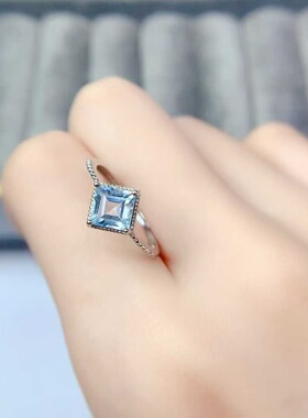 新款天然托帕石戒指925银镶嵌女时尚轻奢饰品送女友新年礼物