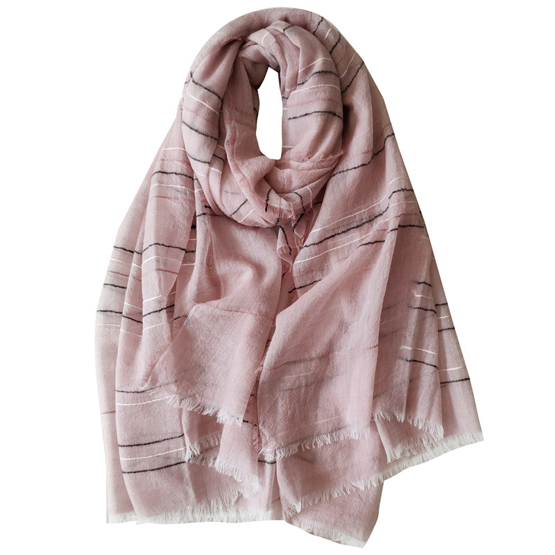 丰紫隅轻薄款 蓬松柔软时尚格纹白色黑色羊毛围巾女秋冬披肩,淘宝优惠券,粉丝福利购,淘宝优惠卷