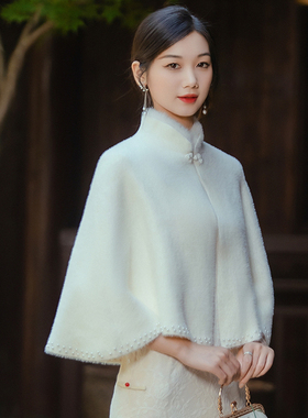 新娘结婚搭配婚纱可穿披肩