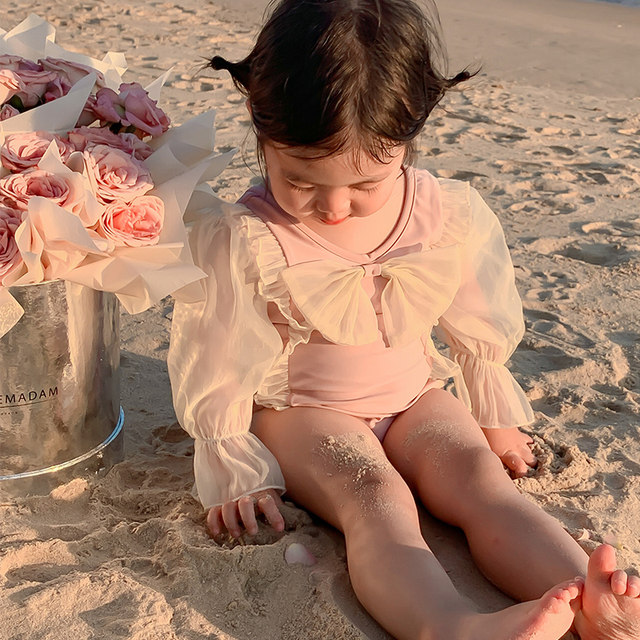 Girls' one-piece princess style swimsuit