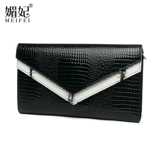 Маленькая сумка клатч, модная универсальная сумка с петлей на руку, сумка через плечо, коллекция 2023, из натуральной кожи, в корейском стиле