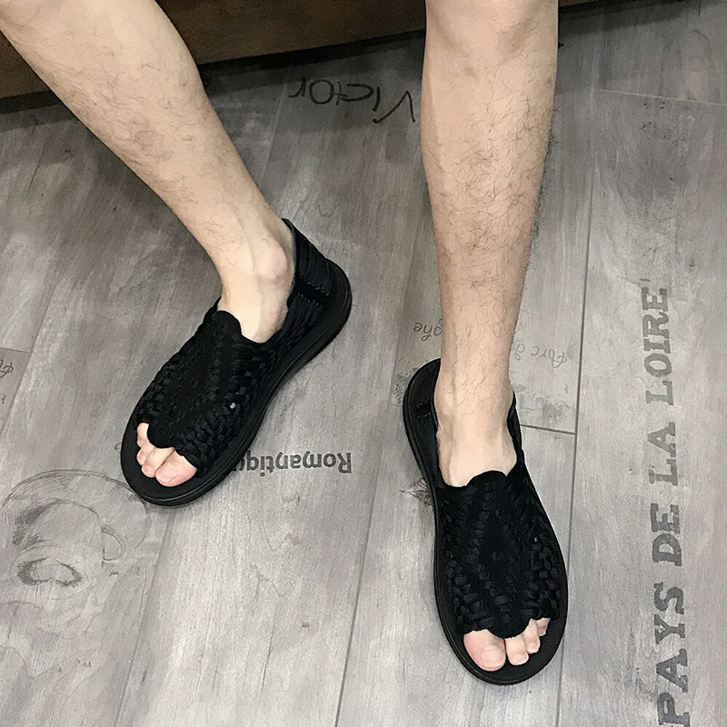 新款夏季真皮一字拖潮拖英伦休闲男士凉鞋沙滩防滑韩版凉拖鞋 2018 新款夏季真皮一字拖潮拖英伦休闲男士凉鞋沙滩防滑韩版凉拖鞋 2018
