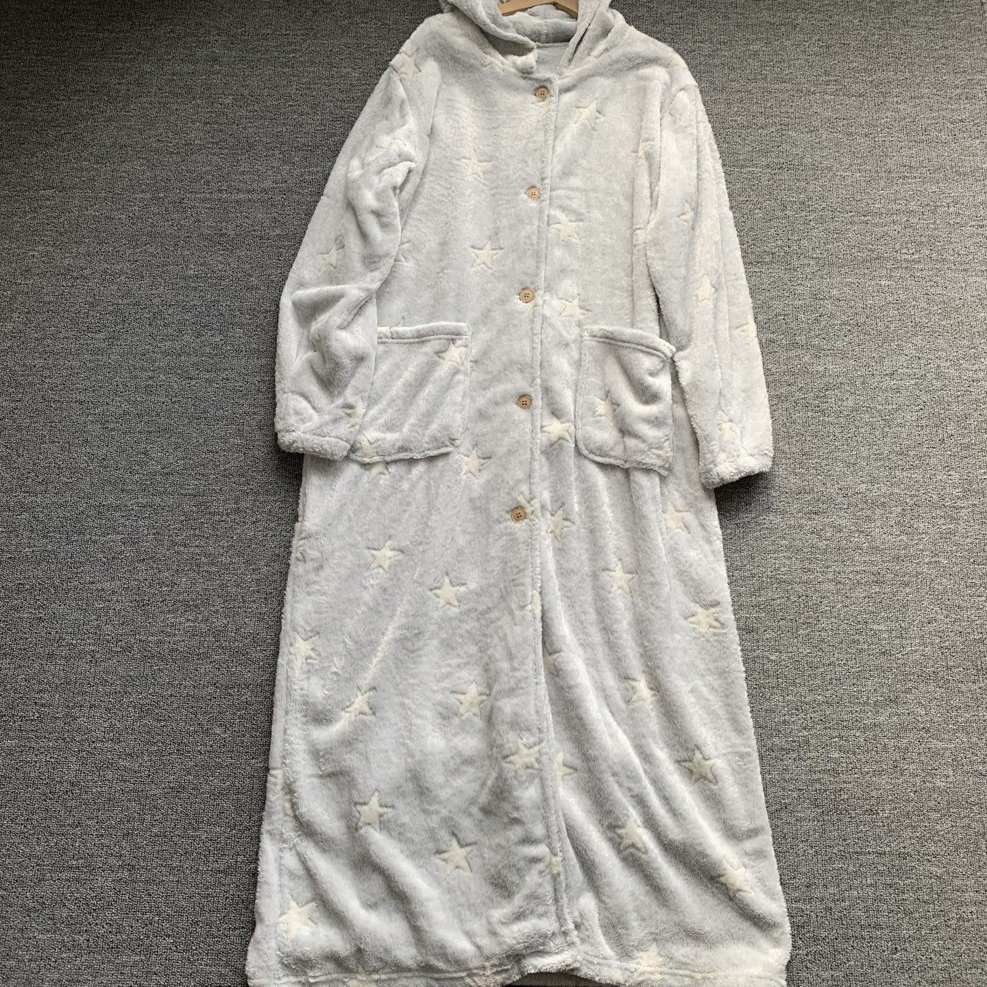 日单外贸秋冬季男女连帽家居服情侣睡袍系扣睡裙可收纳抱枕自发热,淘宝优惠券,粉丝福利购,淘宝优惠卷