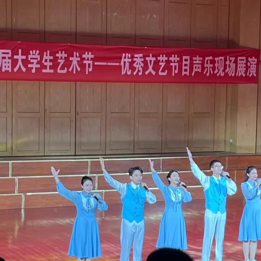 红歌大合唱团初中小学生合唱团展演艺术演出服比赛男女款诗歌朗诵 - 图0