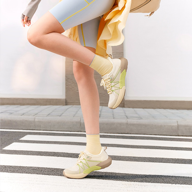 Pansy盼喜女鞋秒穿一脚蹬透气宽胖脚户外休闲运动鞋2026春季新款,淘宝优惠券,粉丝福利购,淘宝优惠卷