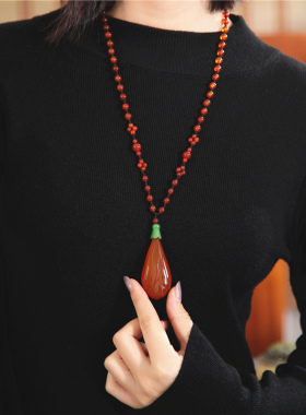 玉髓吊坠女玉兰花长款秋冬毛衣