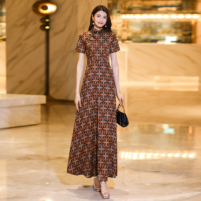 新中式国风连衣裙改良旗袍女夏季2026新款奢华气质收腰超长裙1978