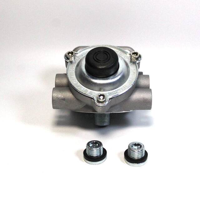 Chenglong JAC truck diesel filter hand oil pump seat