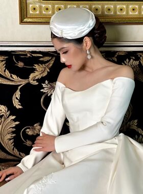 法式复古白色钉珠小礼帽洋气百搭礼服帽子新娘婚纱头饰发夹帽子女