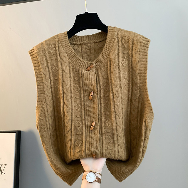 Round neck horn button casual twist knitted cardigan vest