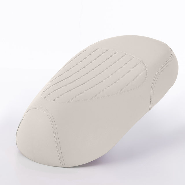 Emma Yuanverse PIus Waterproof and Sunscreen Universal Seat Cover