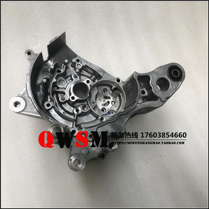 适用本田NS125D右盖DIOU+发动机右箱体SDH125T-35-38机油盖 - 图0