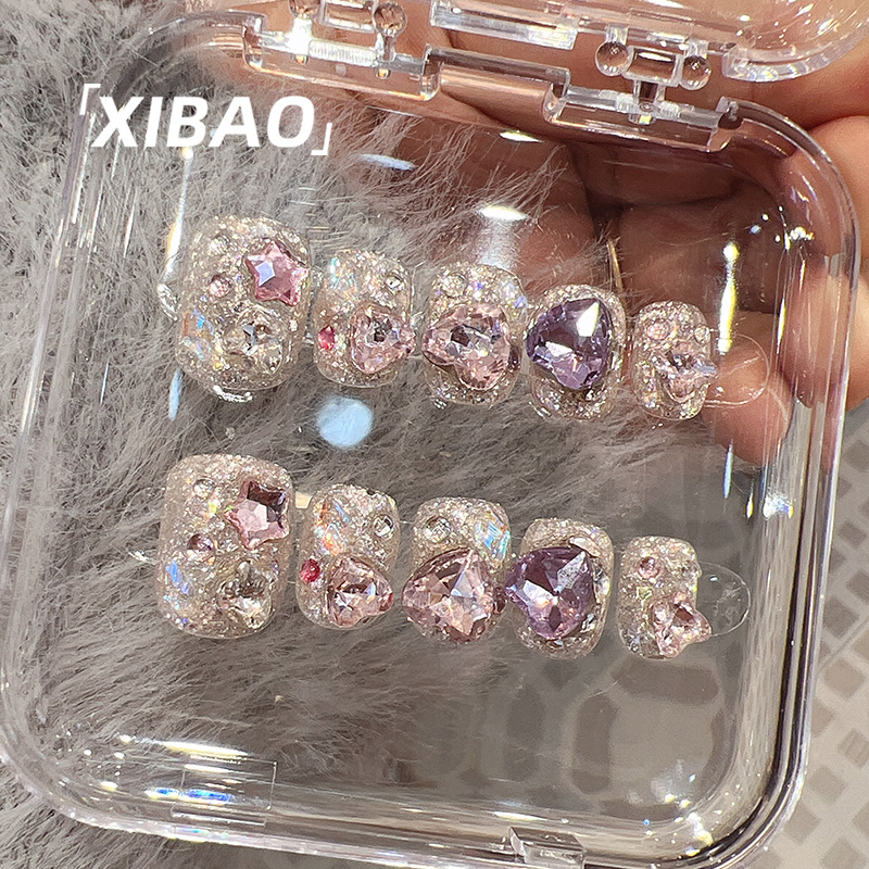 穿戴甲短款高级感小众显白成品美甲网红爆款2025手工定制指甲贴片,淘宝优惠券,粉丝福利购,淘宝优惠卷