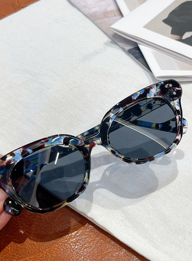 小众碎花框经典造型太阳镜女