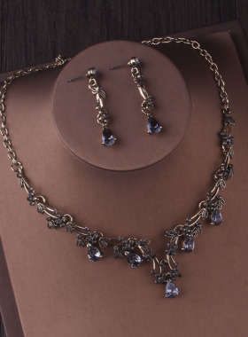 新款新娘项链锆石水钻时尚婚纱礼服项链韩式新娘黑色紫色演出项链