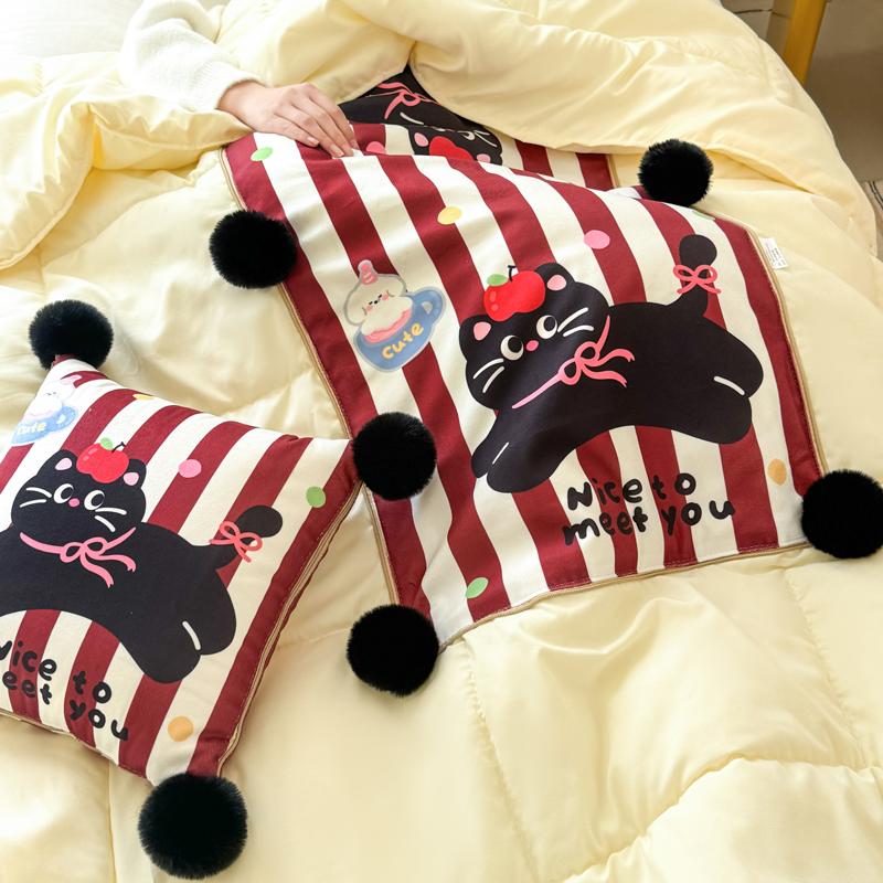 可爱卡通毛球抱枕被子两用办公室午睡毯空调被车载枕头靠二合一夏 - 图1