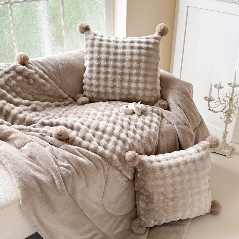 纯色仿兔绒抱枕被子两用加厚保暖车载靠垫毯二合一午睡枕头被新款,淘宝优惠券,粉丝福利购,淘宝优惠卷