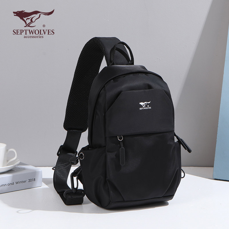 七匹狼胸包男士尼龙布挎肩包斜挎包 septwolves瑞客男士包袋