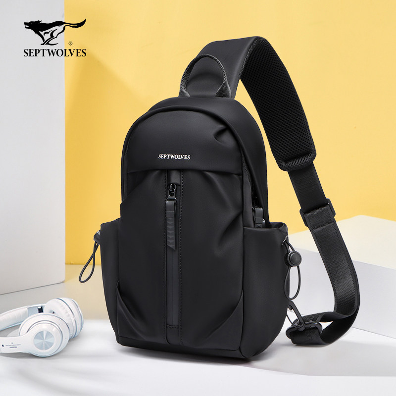 七匹狼胸包男士2023春夏新款斜挎包 septwolves瑞客男士包袋