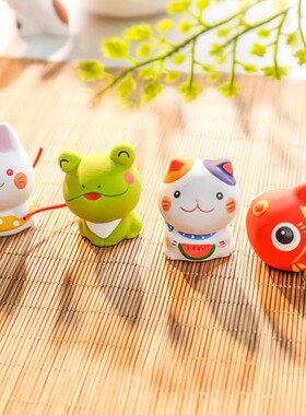 京都龙虎作手工陶土三花猫摆件