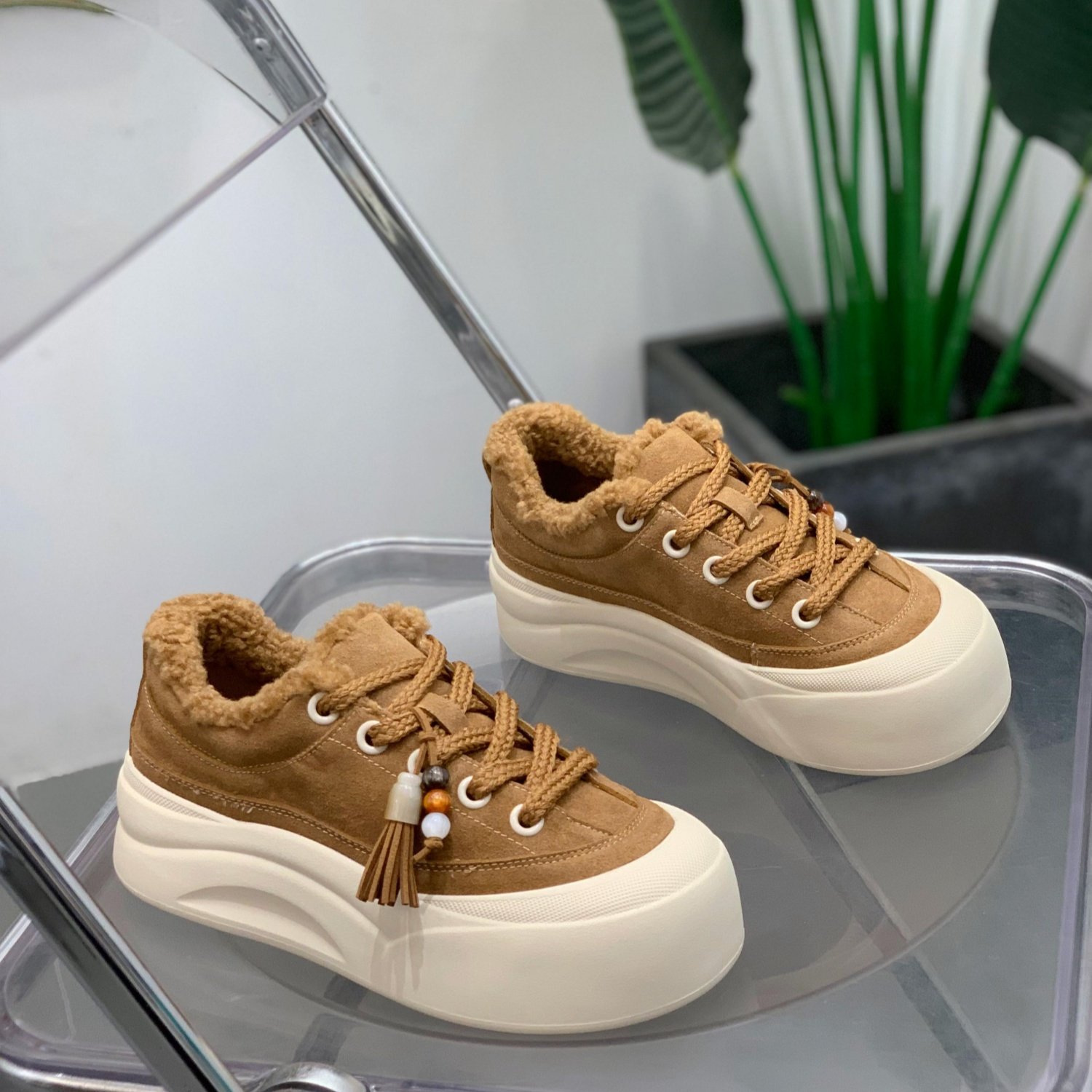 复古板鞋女2025年冬季加绒轻便保暖运动鞋厚底增高显瘦百搭休闲鞋,淘宝优惠券,粉丝福利购,淘宝优惠卷