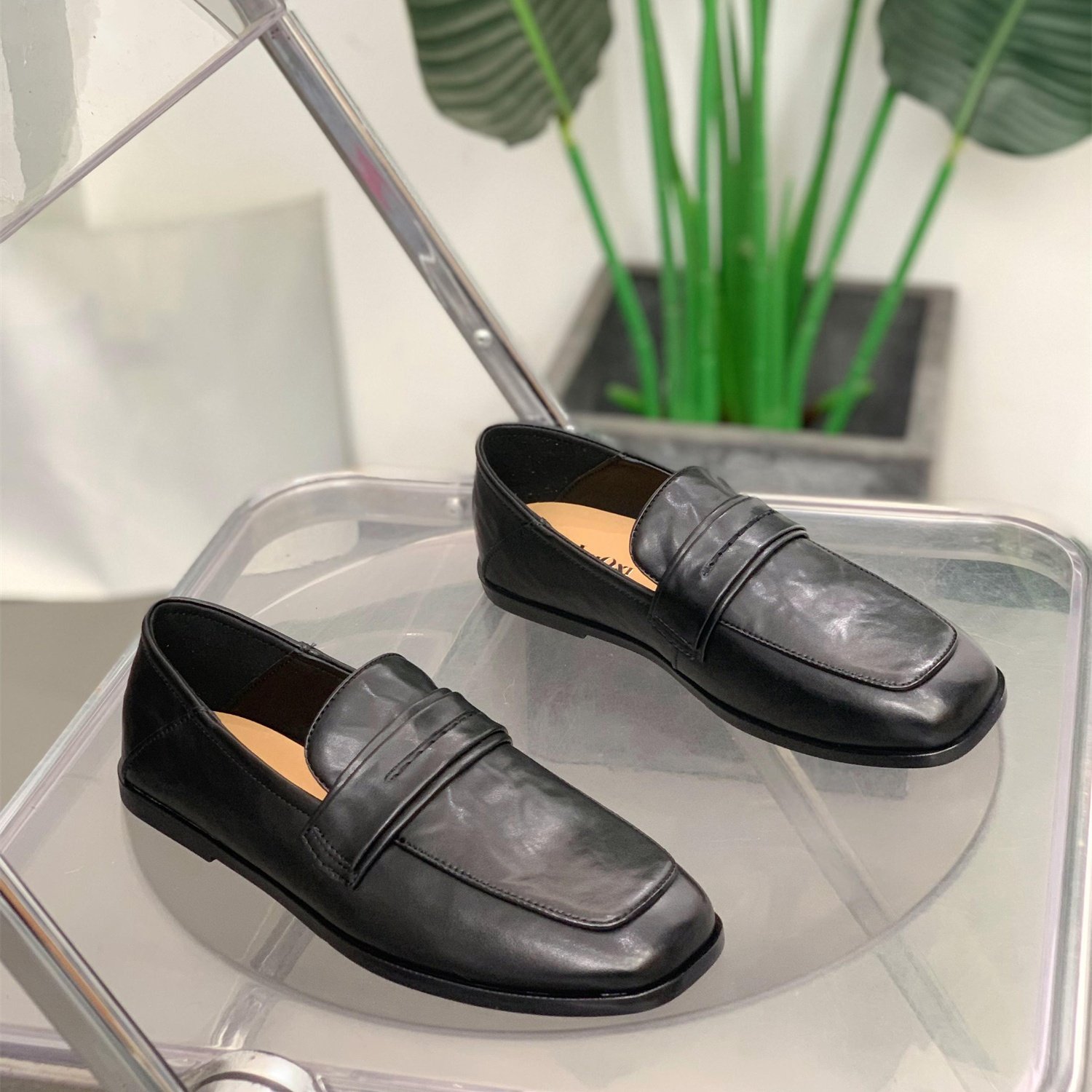 时尚休闲百搭方头乐福鞋女2026春季新款轻便一脚蹬舒适平底单鞋,淘宝优惠券,粉丝福利购,淘宝优惠卷