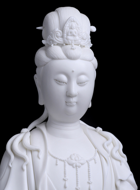 东方泥土乘龙观音陶瓷摆件手签