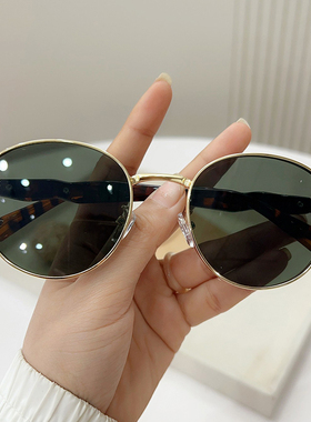2025春夏新款墨镜女防紫外线大脸显瘦高级感太阳镜沙滩游玩街拍潮
