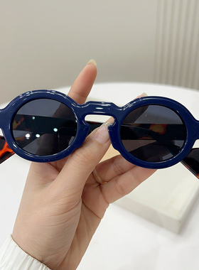 墨镜2025新款女夏防紫外线太阳镜男小脸款黑色高级感gm眼镜复古