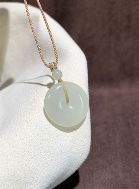 天然和田玉平安扣吊坠