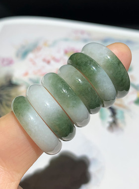 天然翡翠A货渐变玉石戒指