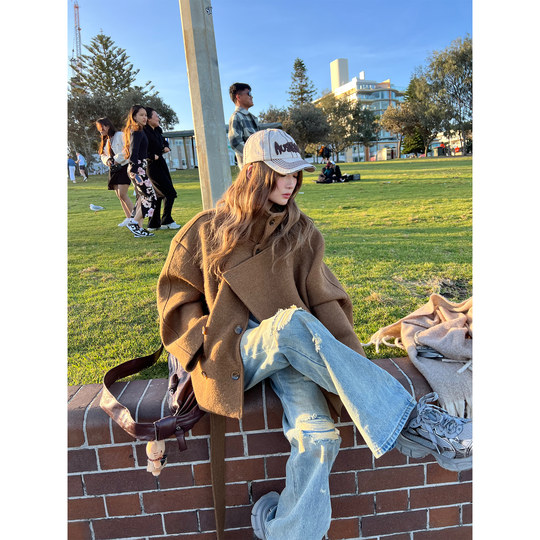 XinleiLin short woolen jacket