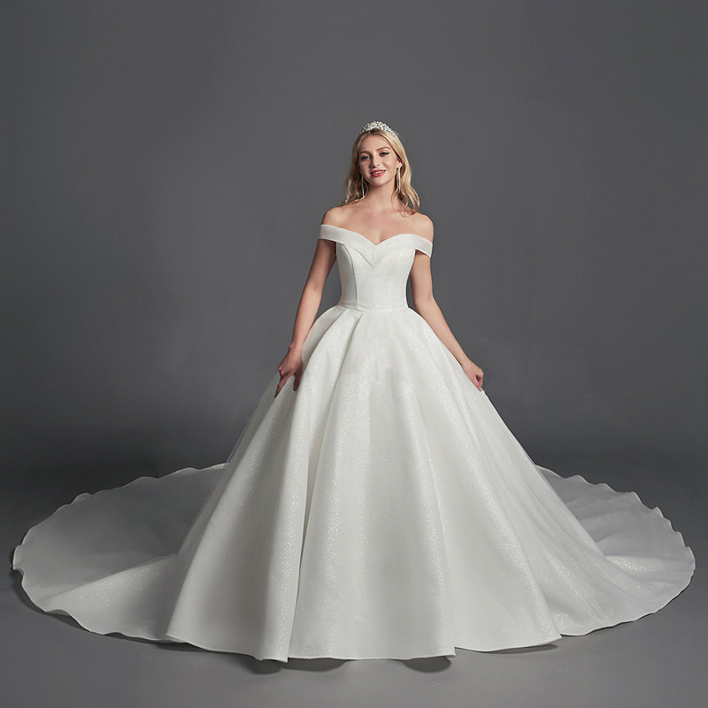 雪蜜鸟预售大码主婚纱2020新款新娘 雪蜜鸟婚纱