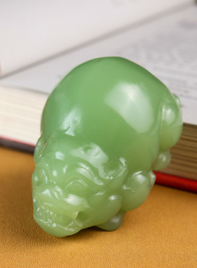 新疆和田玉青白玉生肖牛手把件天然玉石扭转乾坤把件原石手玩件