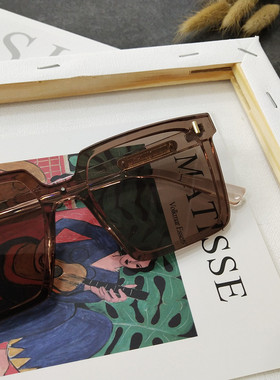 韩版ins个性连体镜片女方形街拍