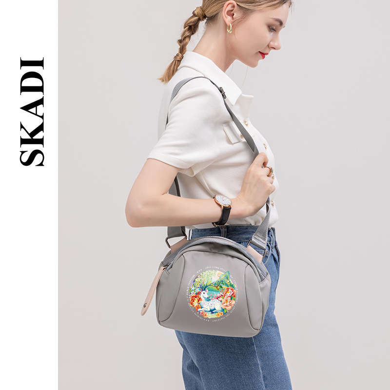 小黑2022新款轻便休闲女单肩包 skadi箱包女士包袋