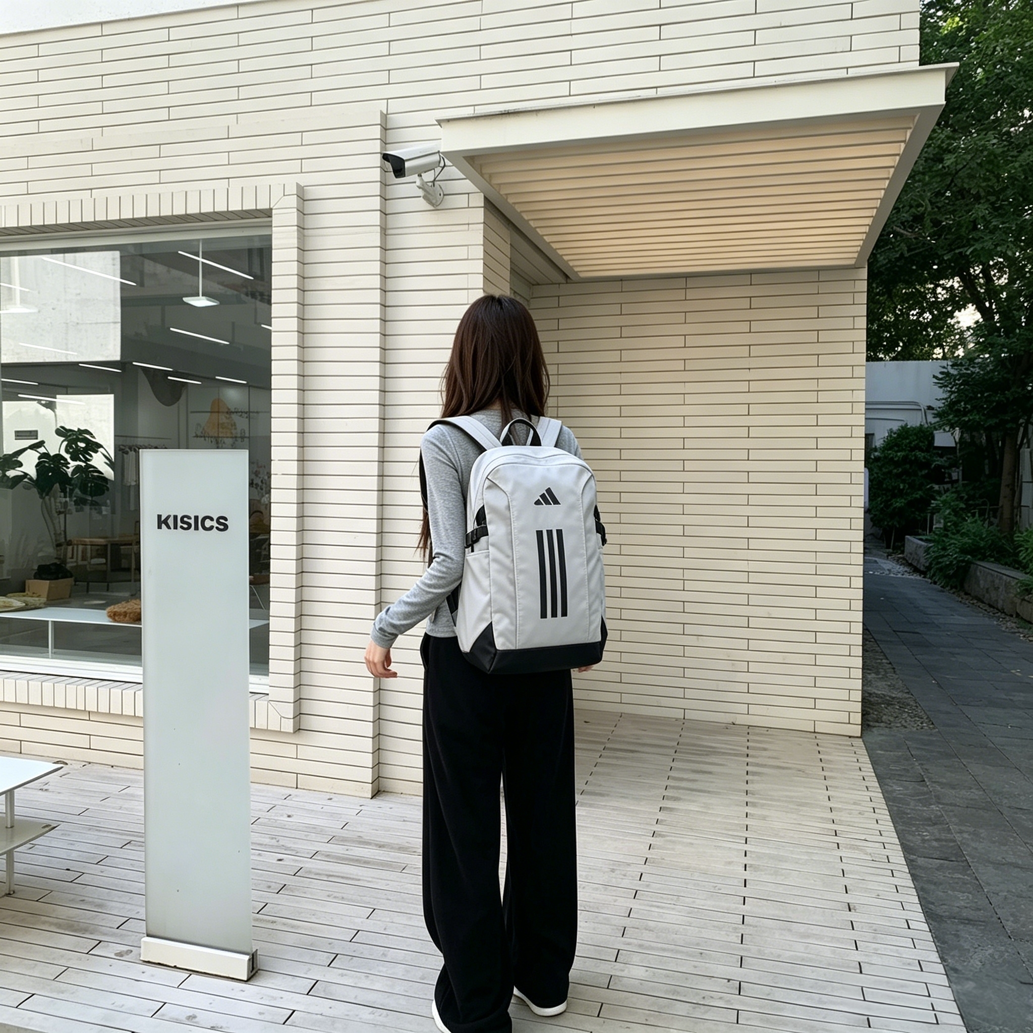 adidas阿迪达斯双肩登山户外男女新款运动学生书包背包KE3779