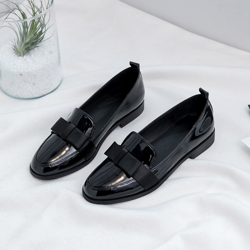 2024年春季新款平底漆皮单鞋女低跟一脚蹬女鞋,淘宝优惠券,粉丝福利购,淘宝优惠卷