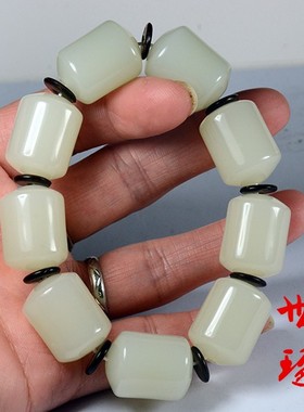 新疆和田玉路路通佛珠挂件手链