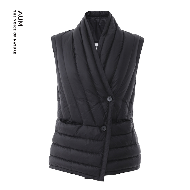 【天猫甄选】AUM噢姆冬季短款黑色V领轻薄白鹅绒羽绒马甲小个子 - 图3